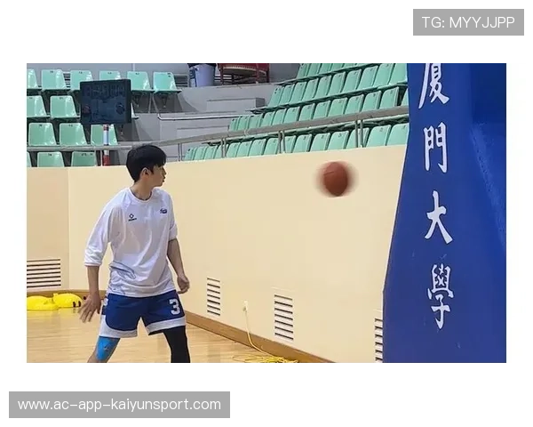 琑员如何在比赛中提高传球节奏与节奏变化能力，提高传球力量